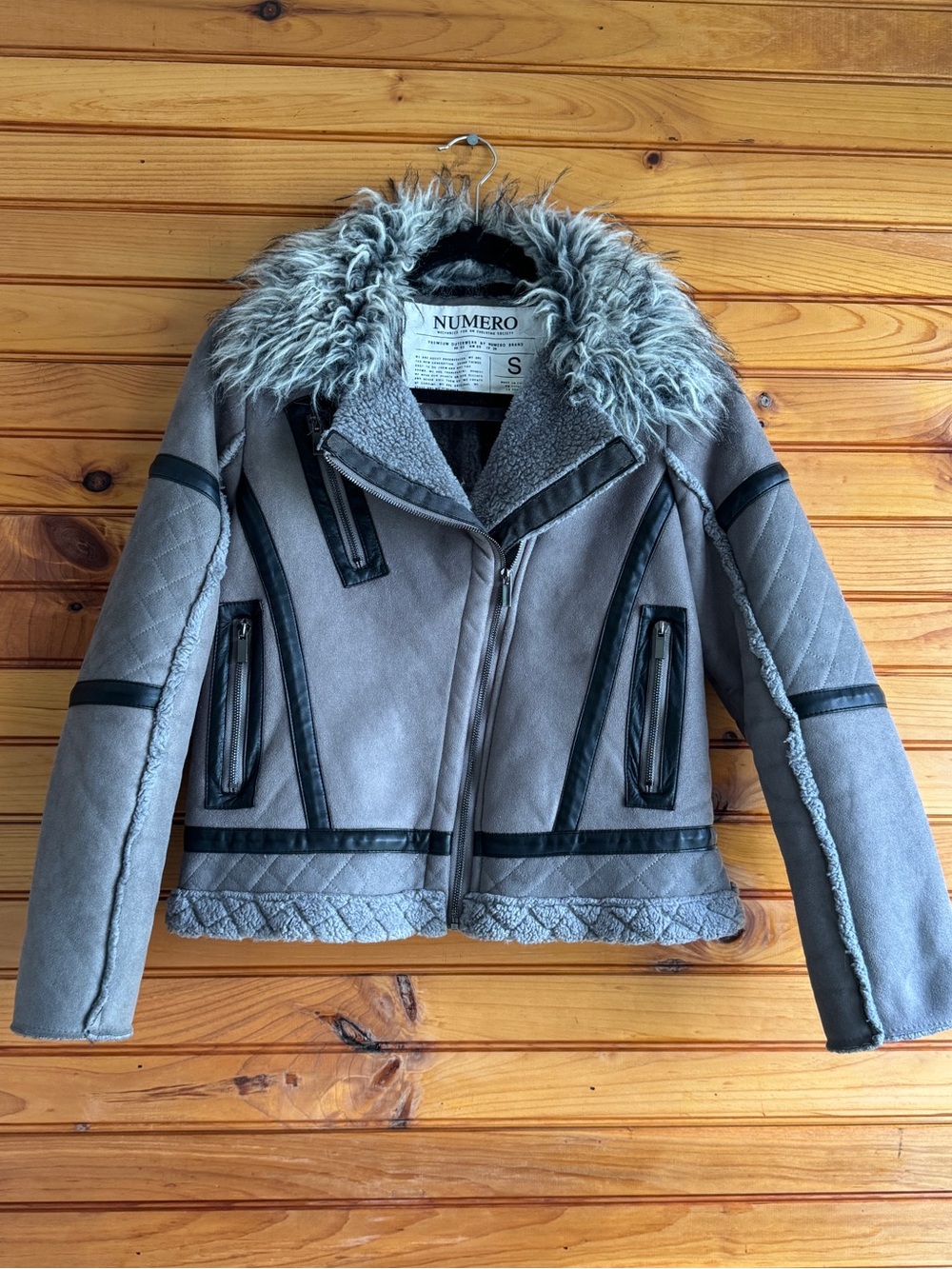 Numero Faux Shearling Moto Jacket Gray Faux Fur Collar Biker Zip Quilted S